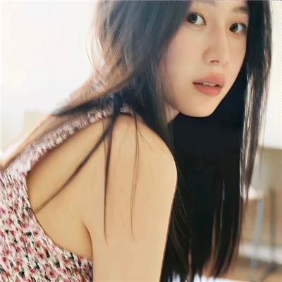 发现女巫第二季 高清封面